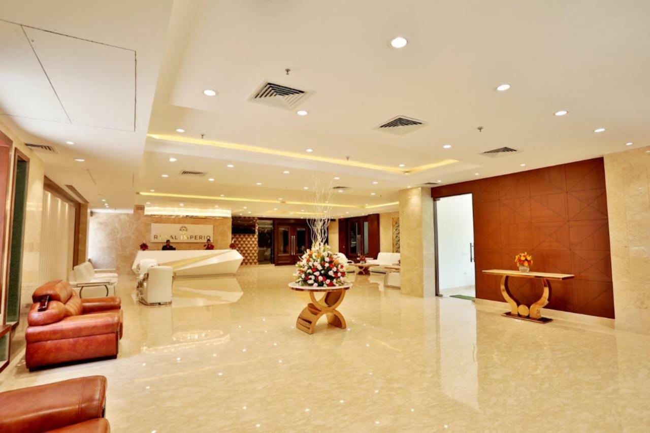 Royal Imperio Hotell Faridabad Exteriör bild