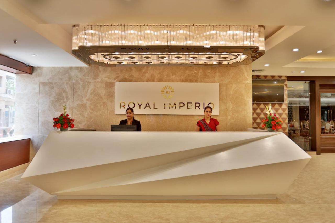Royal Imperio Hotell Faridabad Exteriör bild